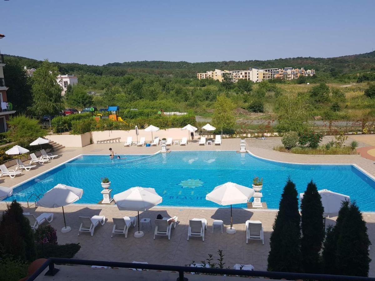 Lilia Apartments Каваци, Созопол Buitenkant foto