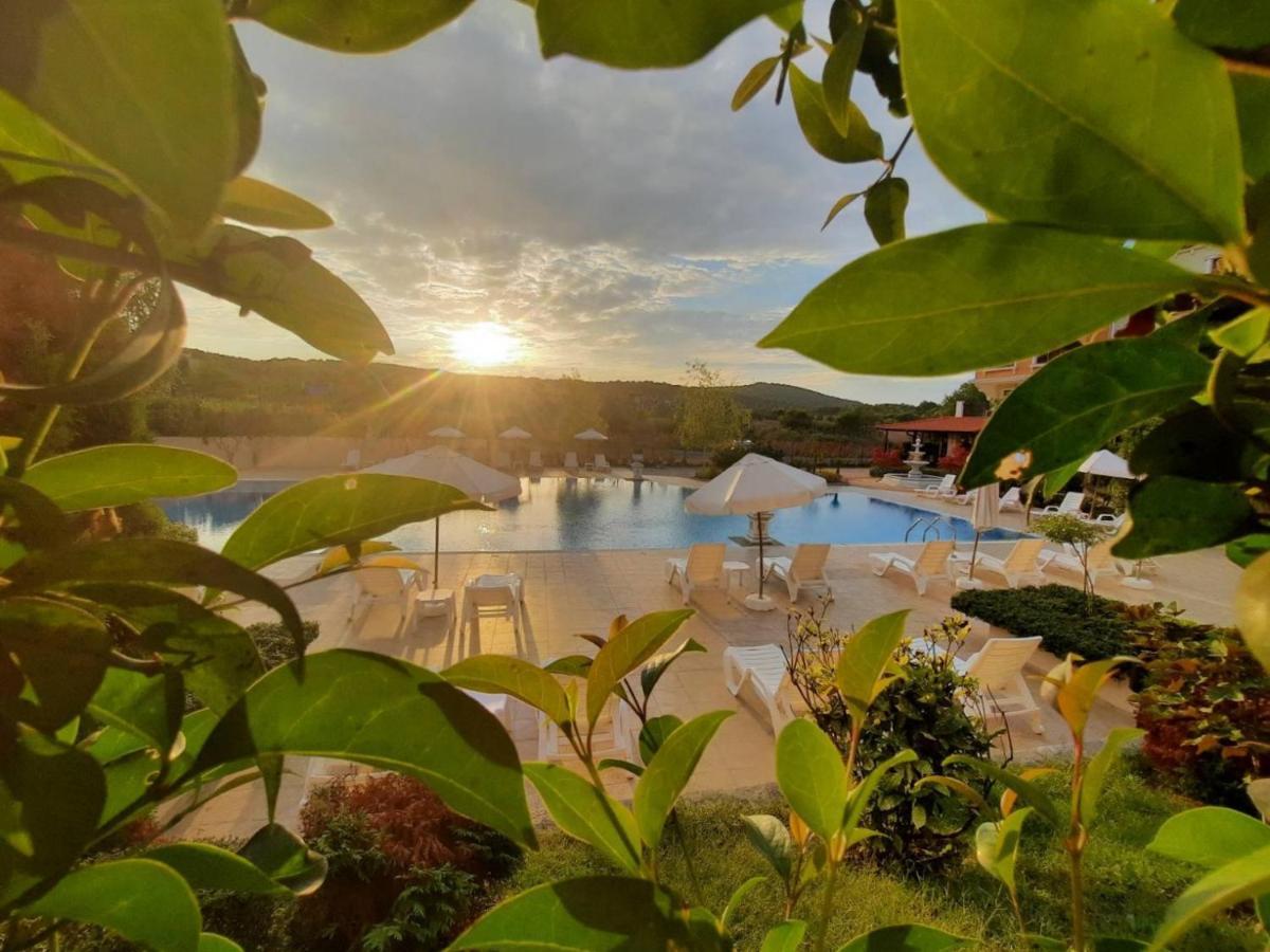 Lilia Apartments Каваци, Созопол Buitenkant foto