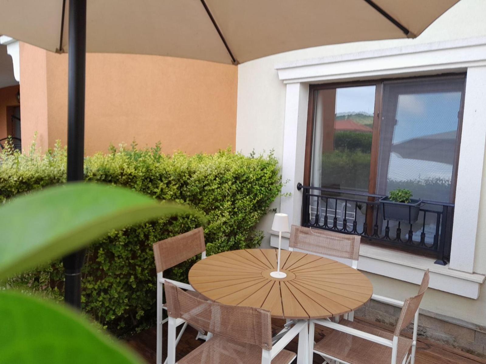 Lilia Apartments Каваци, Созопол Buitenkant foto